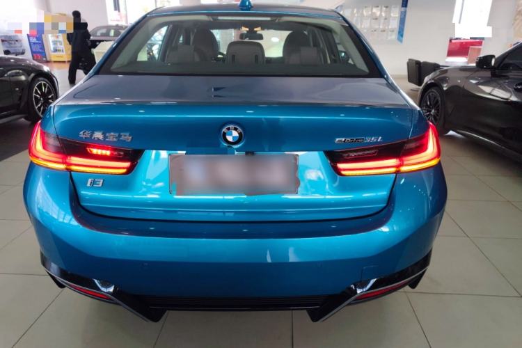 Used BMW i3 2022 eDrive 35 L
