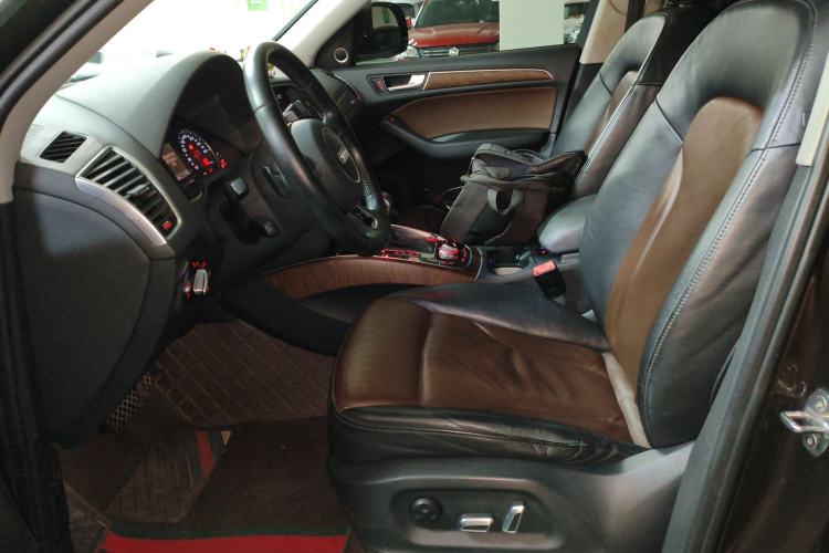 Used Audi Q5 2016 40 TFSI Comfort Model
