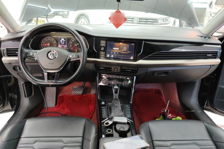 Used Volkswagen Passat 2019 330TSI Elite Edition China VI
