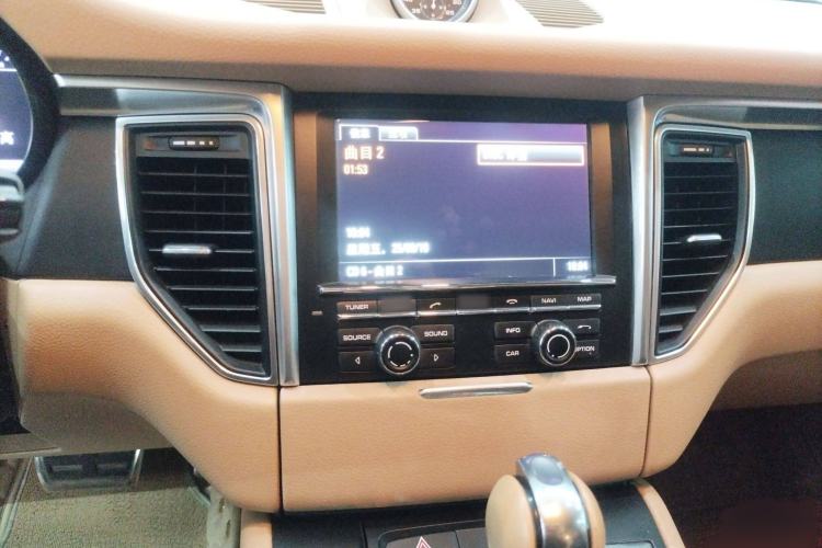 Used Porsche Macan 2014 Macan 2.0T
