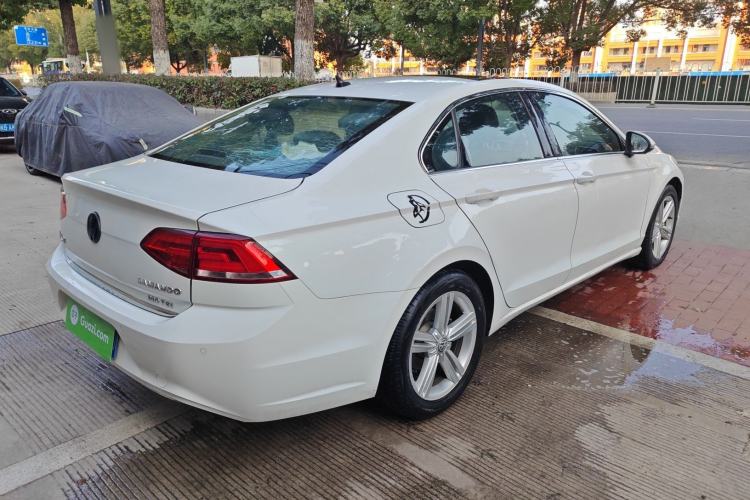 Used Volkswagen Lamando 2017 280TSI DSG Comfort Edition
