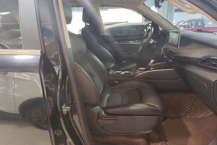 Used SAIC MAXUS D90 2017 2.0T Automatic Two-Wheel Drive Mercury Base Edition
