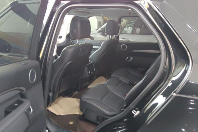 Used Land Rover Discovery 2021 360 PS R-Dynamic S
