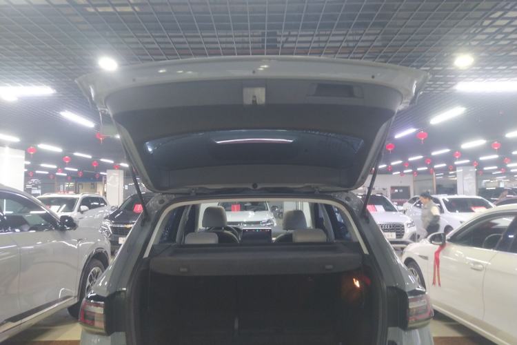 Used Volkswagen Tharu 2023 300TSI Two-Wheel-Drive Full Moon Edition