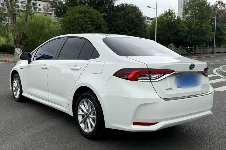 Used Toyota Corolla 2021 Dual-Motor 1.8L E-CVT Elite Edition