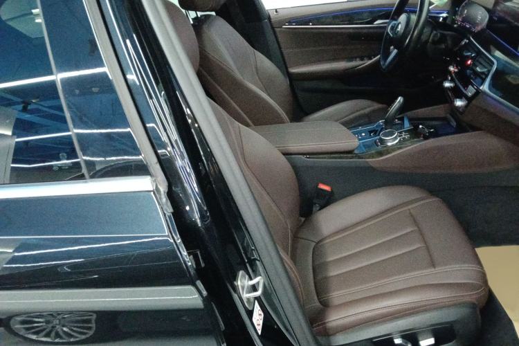 Used BMW 5 Series 2020 525Li M Sport Package
