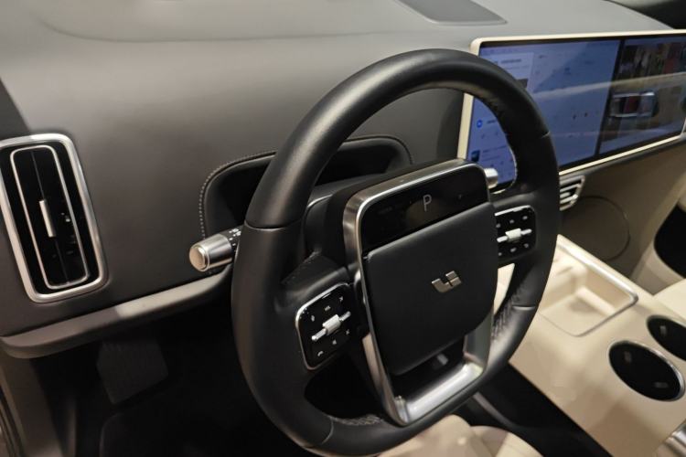 Used Li Auto L6 2024 Pro Model
