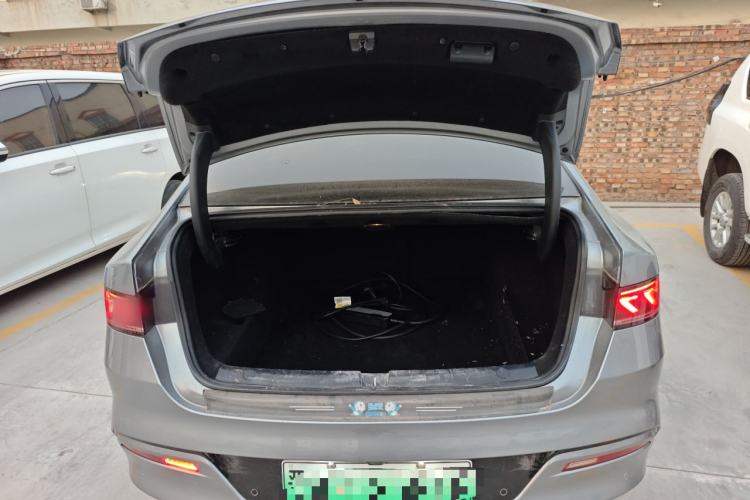 Used BYD Qin PLUS 2023 Champion Edition DM-i 55KM Leading Model
