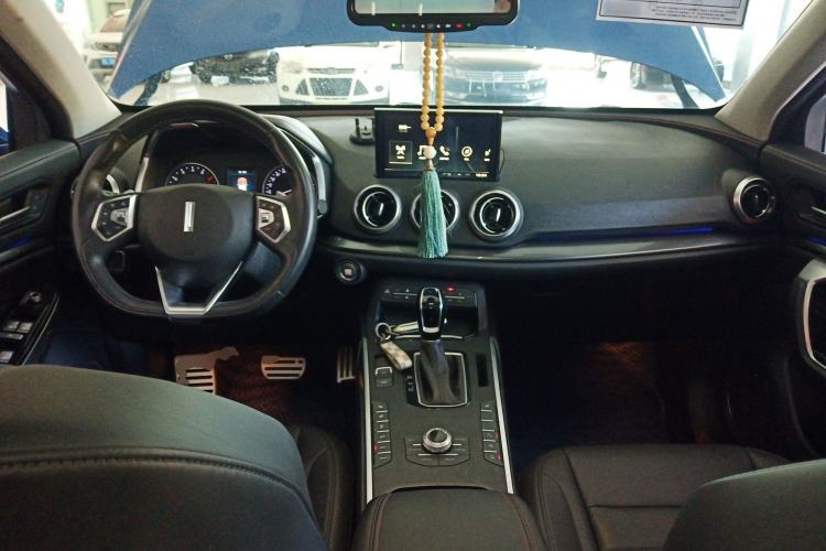 Used Wey VV5 2017 2.0T Ultra-Luxury Version
