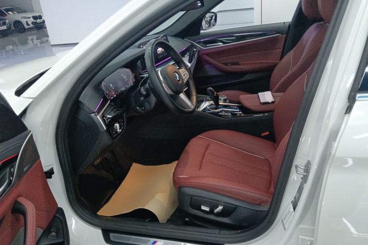 Used BMW 5 Series 2022 Second Facelift 525Li M Sport Package