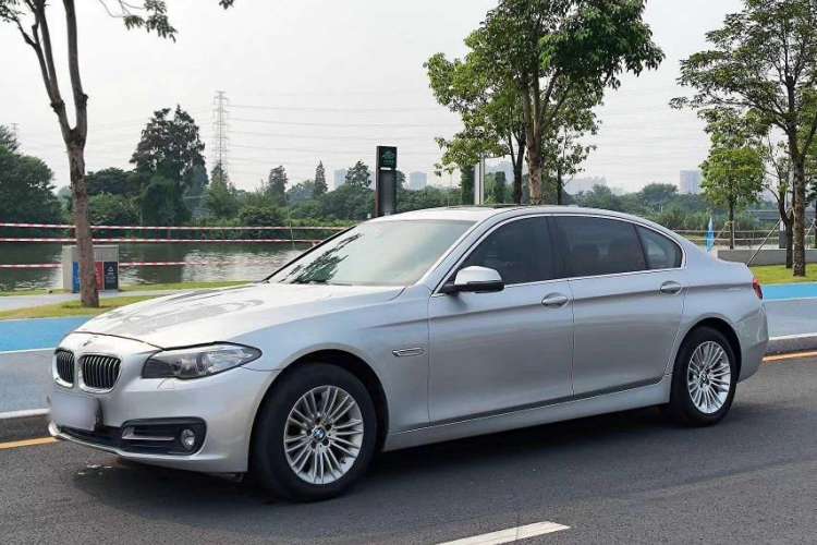 Used BMW 5 Series 2013 525Li Leading Model