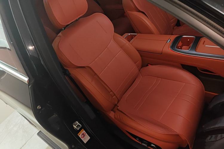 Used  S09 2025 Four-Wheel-Drive Ultra
