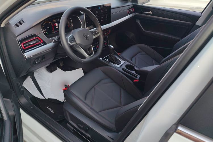 Used Volkswagen Lavida 2024 300TSI DSG Starry Sky Leading Edition
