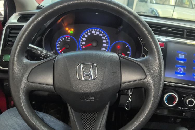 Used Honda City 2015 1.5L CVT Luxury Edition