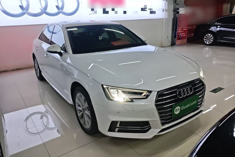 Used Audi A4L 2019 40 TFSI Ambition China VI