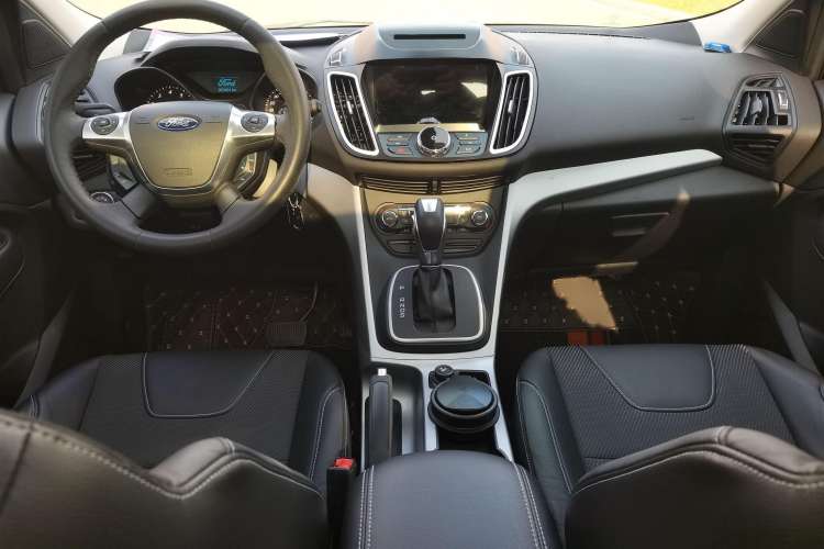 Used Ford Kuga 2015 1.5L GTDi Two-Wheel Drive Fashion Edition
