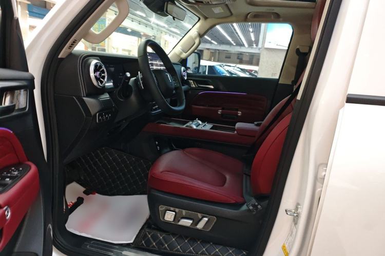 Used Tank 300 2025 2.0T Conqueror
