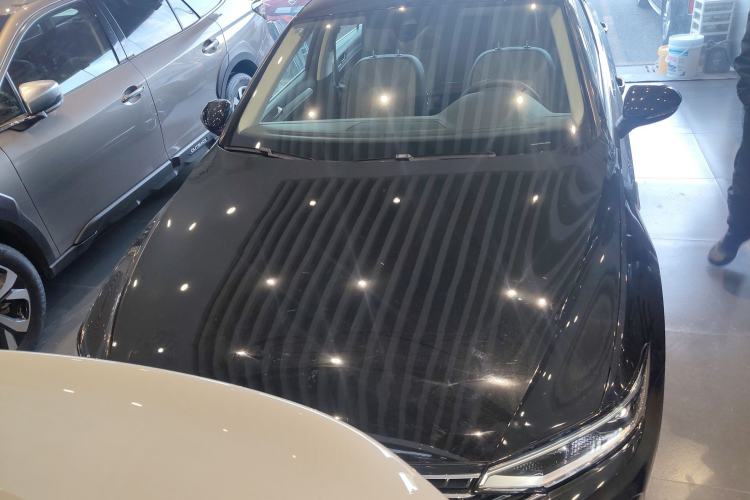 Used Volkswagen Magotan 2023 2 Million Units Commemorative Edition 330TSI DSG Luxury Version
