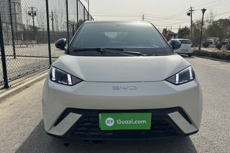 Used BYD Seagull 2025 305 km Free Version
