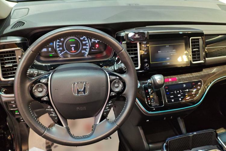 Used Honda Elysion 2019 2.0L Hybrid Luxury Edition
