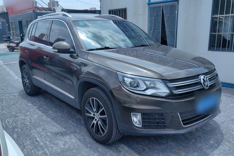 Used Volkswagen Tiguan 2015 1.8TSI Automatic All-Wheel-Drive Luxury Model
