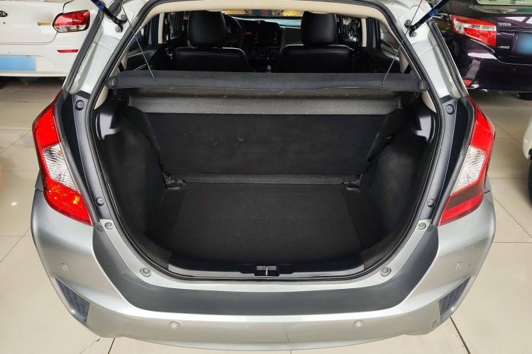 Used Honda Fit 2016 1.5L LXS CVT Comfort Sunroof Version
