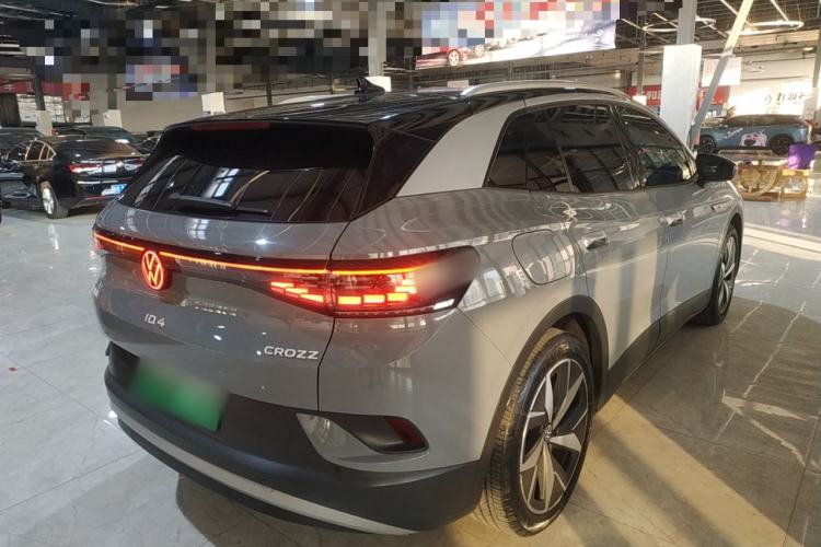 Used Volkswagen ID.4 CROZZ 2021 Long-Range PRO Two-Wheel Drive Version
