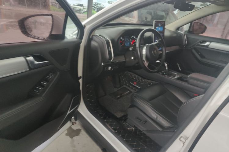 Used BYD Tang 2018 2.0T Automatic Smart Connect Prestige 7-Seater China V Standard
