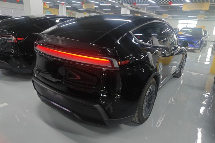 Used Tesla Model Y 2025 Updated Version Long-Range All-Wheel Drive