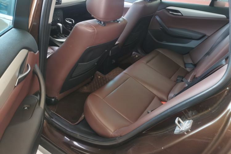 Used BMW X1 2013 sDrive18i Fashion Model
