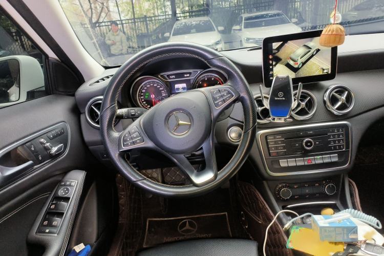 Used Mercedes-Benz GLA 2017 GLA 200 Fashion Model