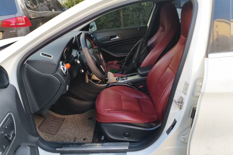 Used Mercedes-Benz GLA 2015 GLA 200 Fashion Model
