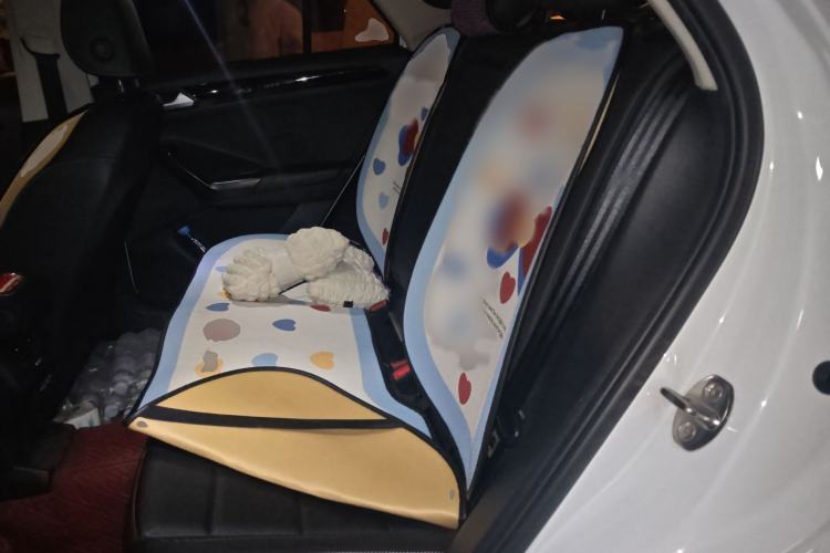 Used Volkswagen T-ROC 2018 280TSI DSG Two-Wheel-Drive Comfort Version China V Standard