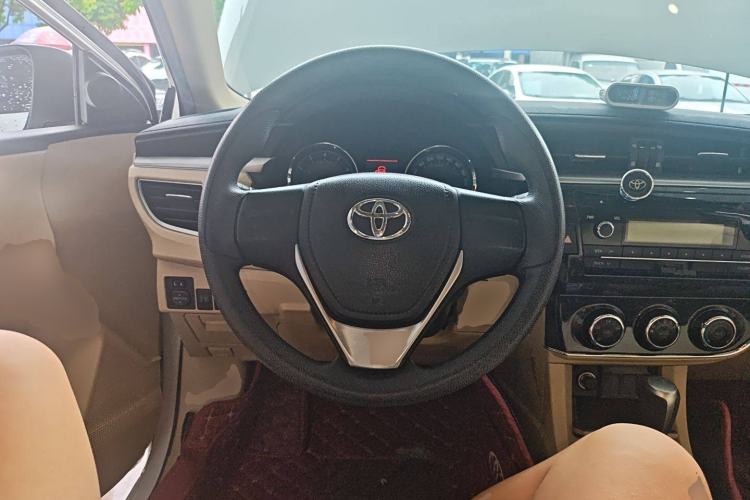 Used Toyota Corolla 2014 1.6L CVT GL-i
