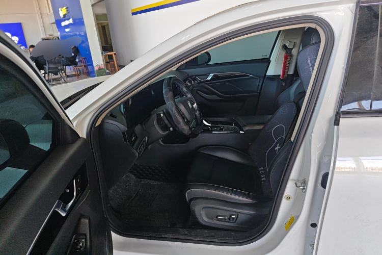 Used Bestune B70 2023 Third Generation 1.5T Automatic Enjoyment Version
