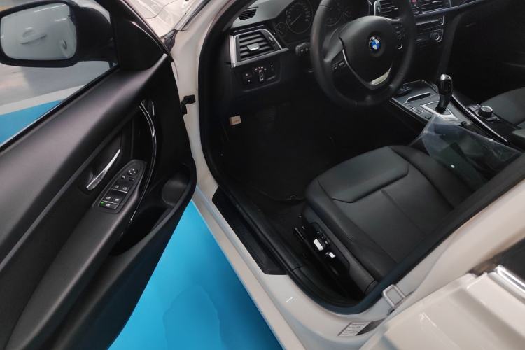 Used BMW 3 Series 2017 320Li Fashion Model
