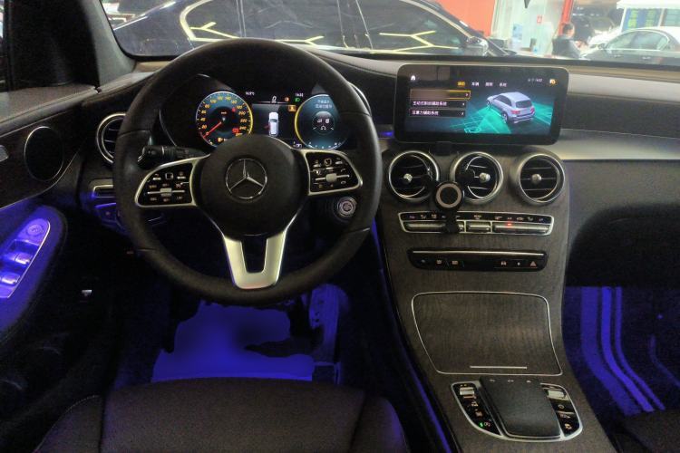 Used Mercedes-Benz GLC 2021 GLC 260 L 4MATIC Luxury Model