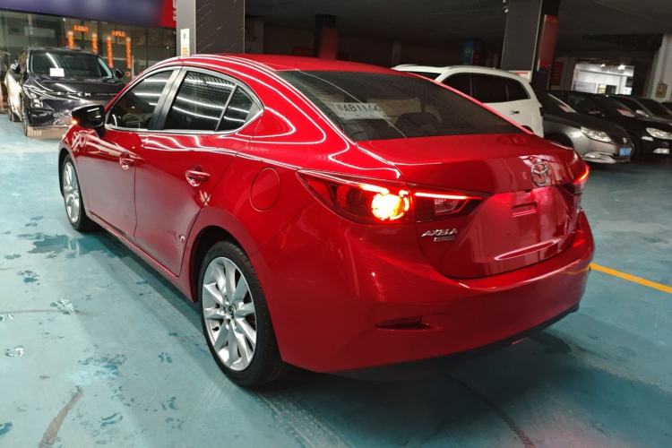 Used Mazda Mazda 3 Axela 2017 Sedan 2.0L Automatic Flagship Model China V Standard
