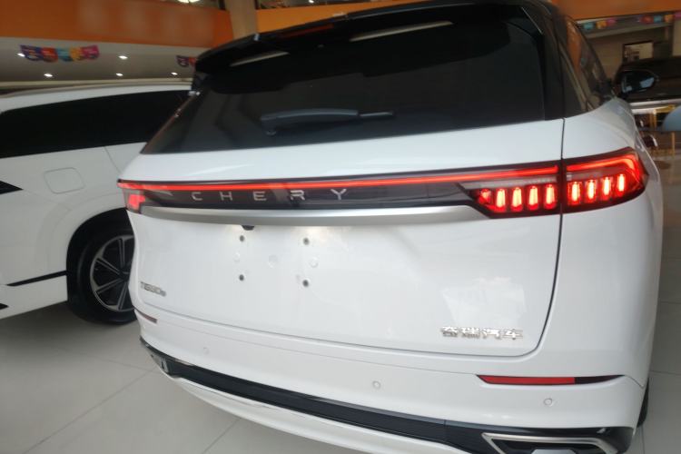 Used Chery Tiggo 9 2023 2.0T Dual-Clutch Two-Wheel Drive Leading Edition 5 Seats
