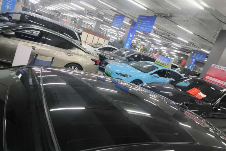 Used Volkswagen Lamando 2024 Lavida L 280TSI DSG Cool & Spicy Edition
