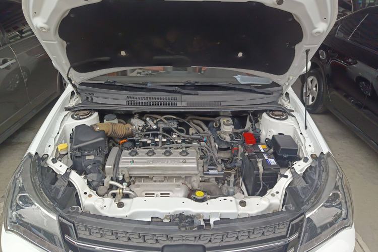 Used Geely Auto Diamond 2016 1.5L Manual Elite Version China IV Standard
