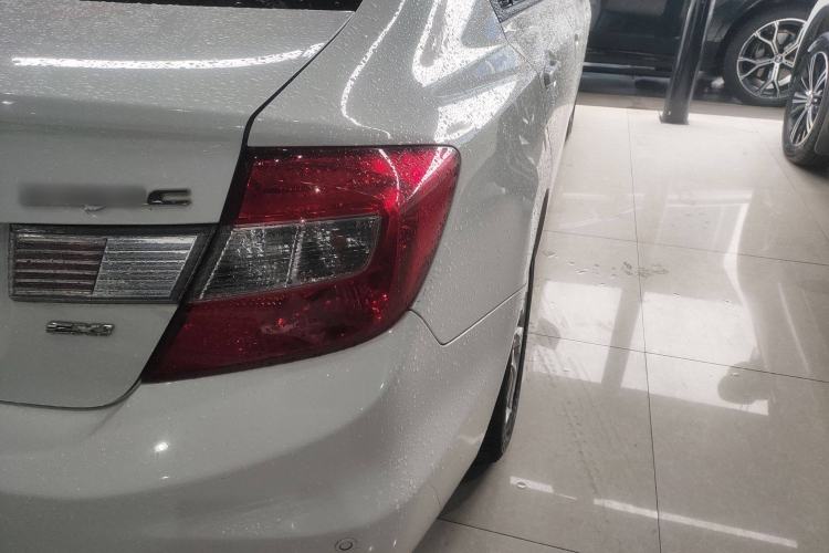 Used Honda Civic 2013 10th Anniversary 1.8L Automatic Comfort Version
