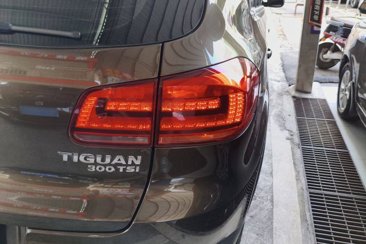 Used Volkswagen Tiguan 2017 300TSI Automatic Two-Wheel Drive Silk Road Comfort Edition
