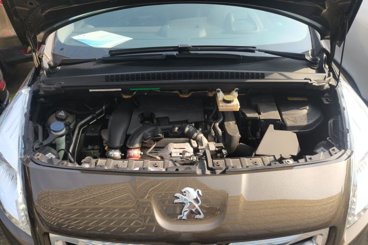 Used Peugeot 3008 2015 1.6THP Automatic Prestige Edition
