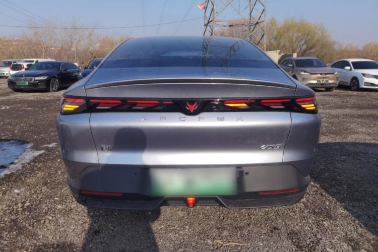 Used ARCFOX Alpha S5 
