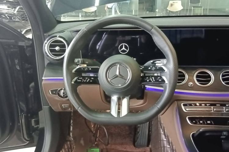 Used Mercedes-Benz E-Class 2022 Revised Version E 300 L Sport Luxury Edition
