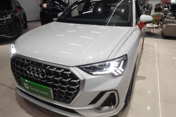 Used Audi Q3 2024 40 TFSI Fashion Dynamic Model