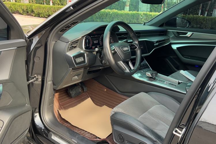 Used Audi A6L 2019 40 TFSI Luxury Dynamic Model
