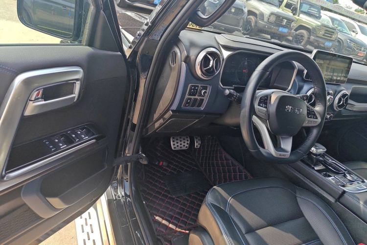 Used Beijing Auto BJ40 2020 2.0T Automatic Four-Wheel Drive Urban Hunter Edition Chivalrous Type
