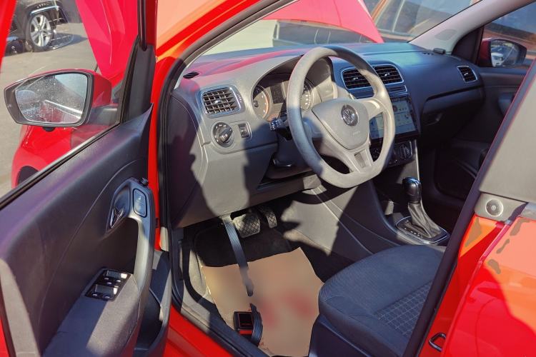 Used Volkswagen Polo 2014 1.4L Automatic Comfort Edition